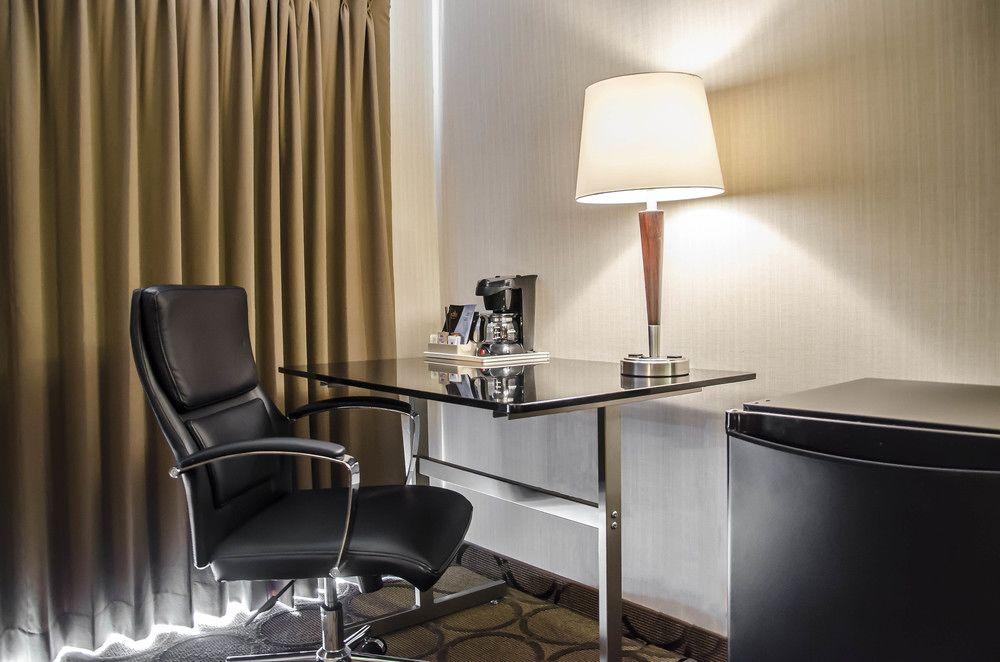 Comfort Inn South Shore Boucherville Bagian luar foto