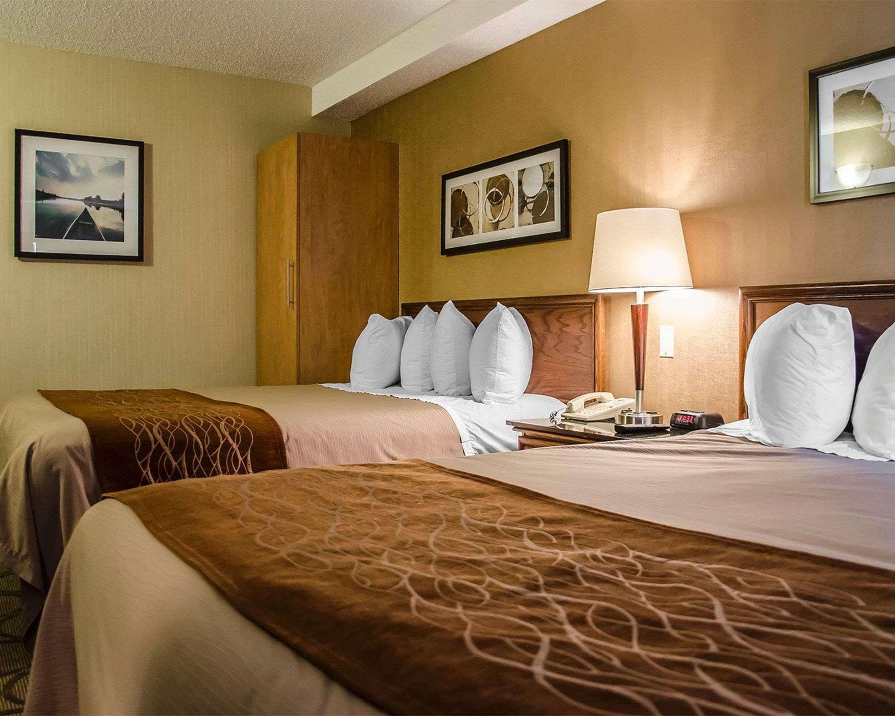 Comfort Inn South Shore Boucherville Bagian luar foto