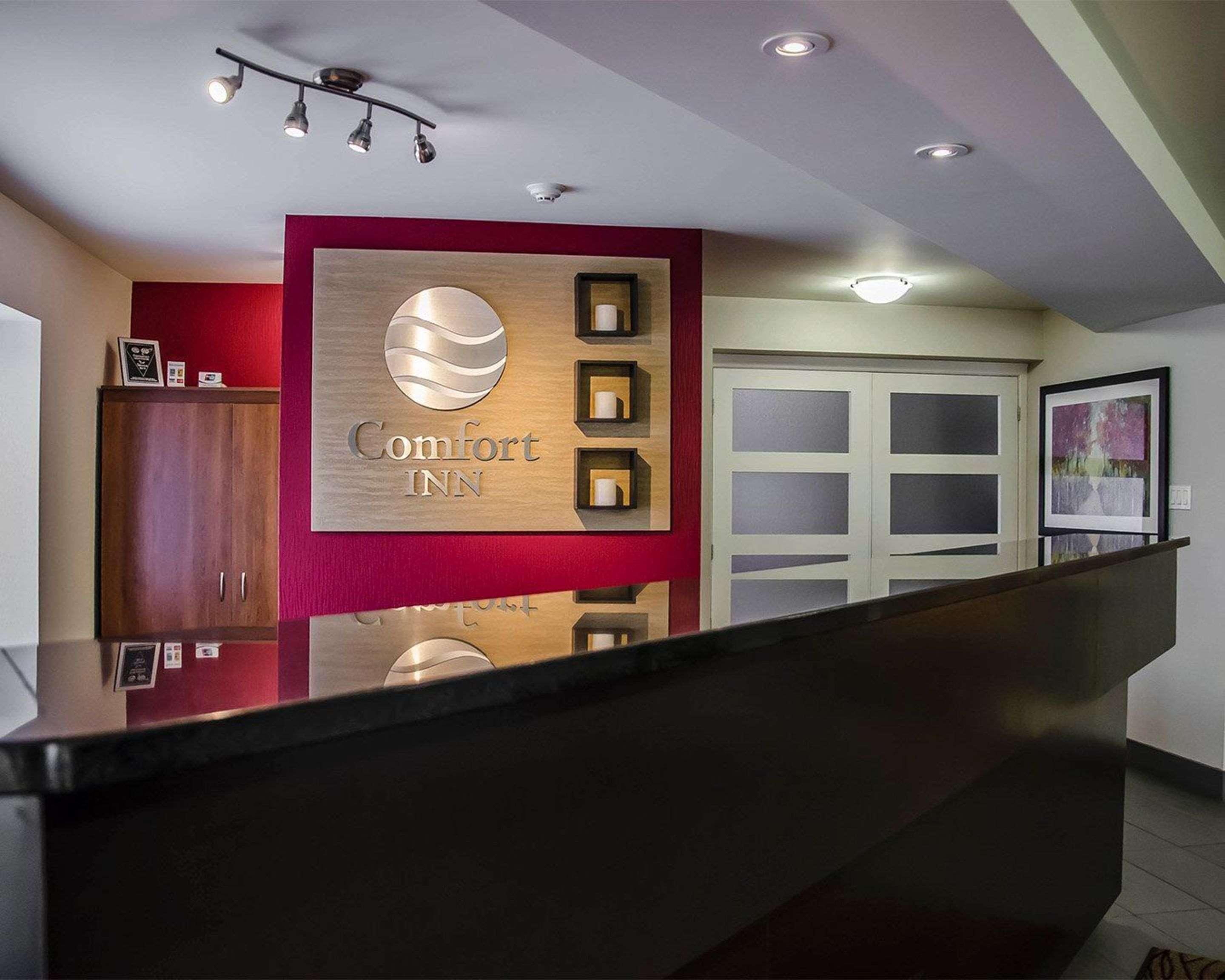 Comfort Inn South Shore Boucherville Bagian luar foto