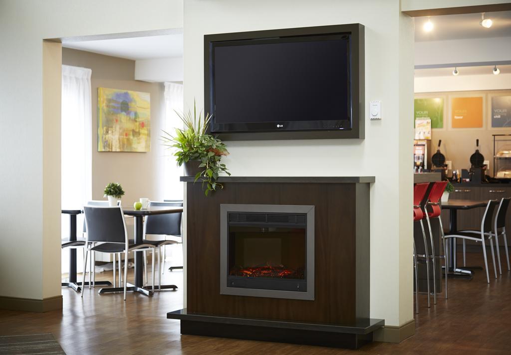 Comfort Inn South Shore Boucherville Bagian luar foto