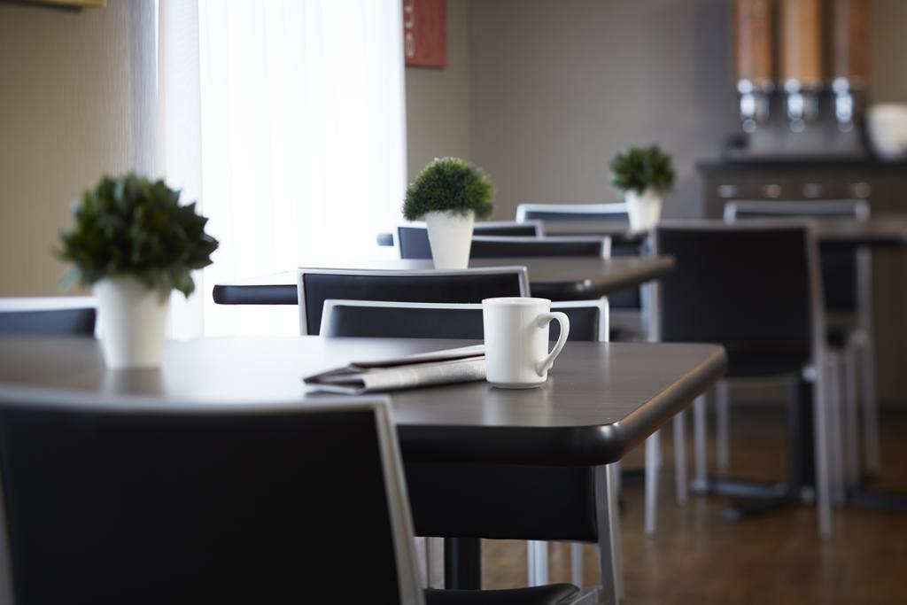 Comfort Inn South Shore Boucherville Bagian luar foto