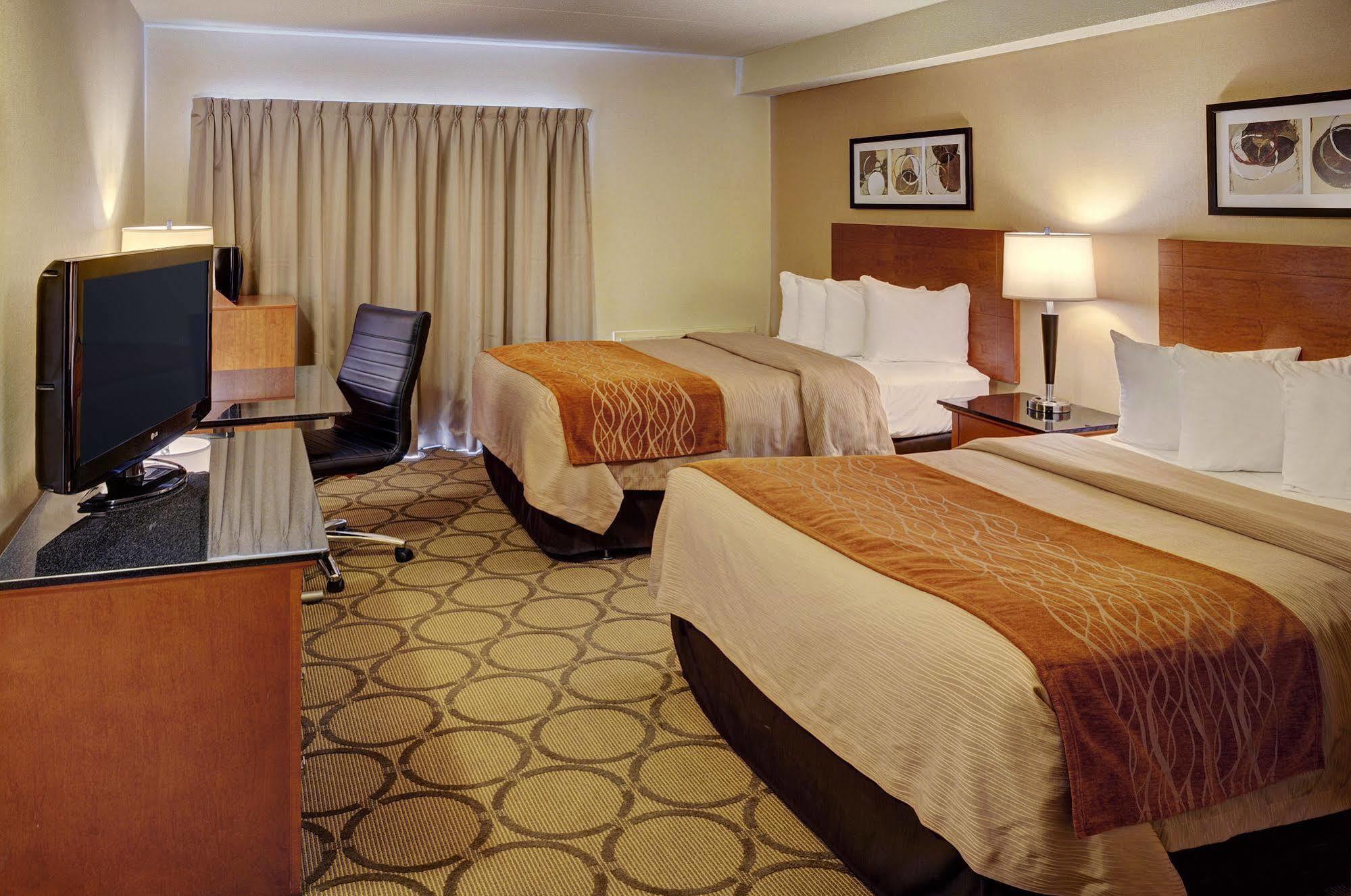 Comfort Inn South Shore Boucherville Bagian luar foto